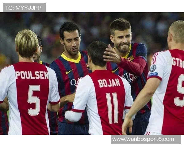 罗贝托与阿尔巴合影留念感慨共度岁月祝福未来一切顺利