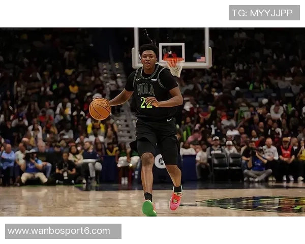 奎因近期状态火热场均178分72篮板66助攻投篮命中率接近59 奎因近期状态火热场均178分72篮板66助攻投篮命中率接近59