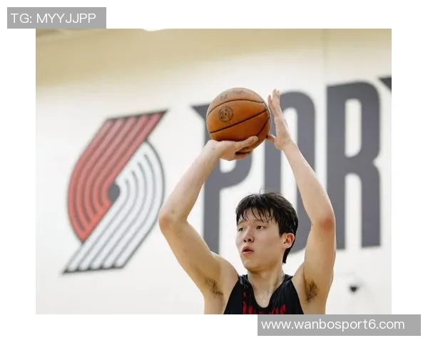 开拓者训练照曝光杨瀚森现身出战与否仍待确认