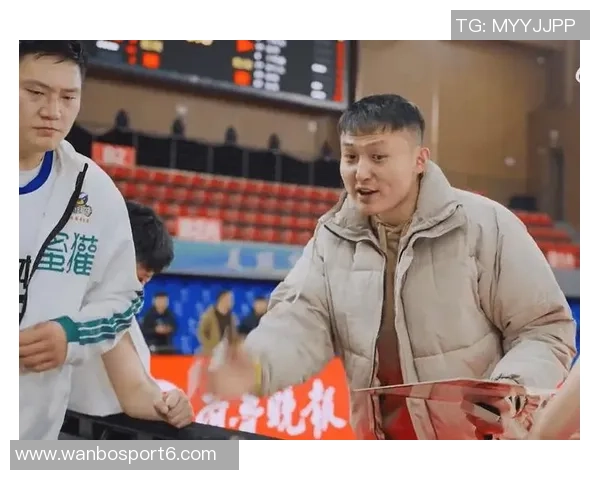 山东蜜獾篮球俱乐部主教练王汝恒携朱荣振等前CBA球员共创辉煌