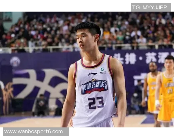 林葳在NCAA赛场创个人新高21分钟8分展现实力并提醒大家天冷注意保暖