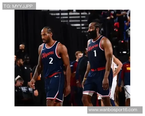 美媒预测哈登交易方案森林狼公牛快船三队互换球员与选秀权 美媒预测哈登交易方案森林狼公牛快船三队互换球员与选秀权